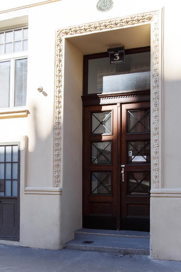Numa Vienna Strauss Aparthotel Bagian luar foto
